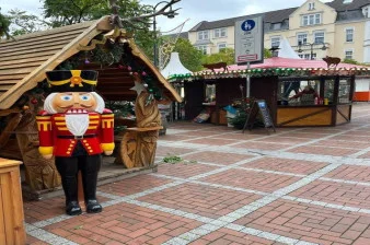 Adventsmarkt Leverkusen-Schlebusch in Leverkusen ansehen