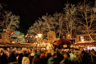 Historischer Weihnachtsmarkt Erlangen:  in Erlangen ansehen