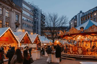 M&auml;rchen-Markt Schadowplatz:  in D&uuml;sseldorf ansehen