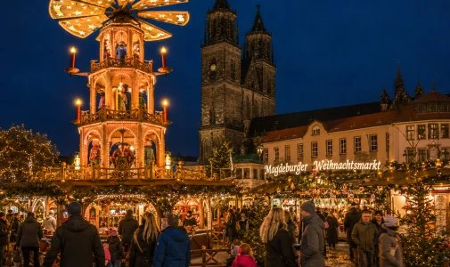 Magdeburger Weihnachtsmarkt:  in Magdeburg ansehen