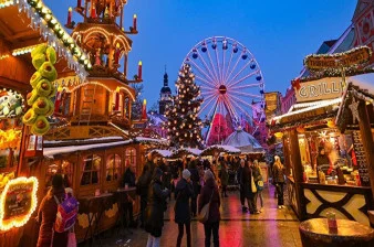 Weihnachtsmarkt der 1000 Sterne:  in Cottbus ansehen