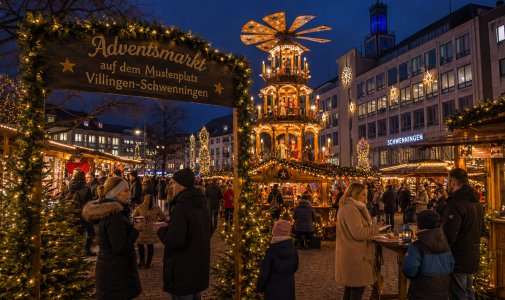Adventsmarkt auf dem Muslenplatz Schwenningen besuchen Adventsmarkt auf dem Muslenplatz Schwenningen besuchen