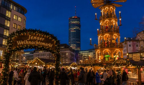 Jenaer Weihnachtsmarkt besuchen Jenaer Weihnachtsmarkt besuchen
