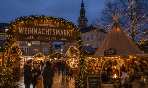 Skandinavischer Weihnachtsmarkt Waffenplatz besuchen Skandinavischer Weihnachtsmarkt Waffenplatz besuchen
