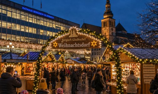 Weihnachtsmarkt Bergisch Gladbach Stadtmitte besuchen Weihnachtsmarkt Bergisch Gladbach Stadtmitte besuchen